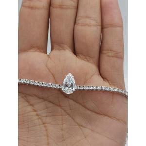 Pulsera de tenis con diamantes talla pera en oro blanco macizo con pera central solitaria, elegante pulsera de tenis, joyería nupcial de lujo - Product Image 2