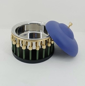 Casserole isotherme en bois avec intérieur en acier inoxydable, idéale pour servir des plats chauds à la maison et à l'hôtel - Product Image 2