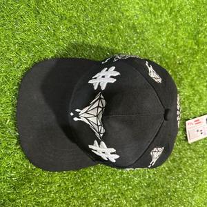 Nouvelle casquette snapback à 6 panneaux, haute qualité, visière incurvée, logo personnalisable, casquette de baseball unie, logos unis fabriqués par Sports Aero Intl. - Product Image 4