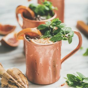 Ensemble de tasses en cuivre 400 ml, écologiques, en cuivre pur, avec poignée et bouchon à paille, haute qualité, pour bière, vin, cocktails Moscow Mule - Product Image 3