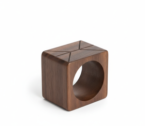Anneau de serviette en bois rond personnalisé 5 cm, design moderne et luxueux, durable, écologique, taille personnalisable, décoration de table pour mariage - Product Image 1