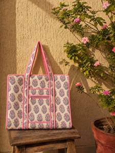 <b>Large</b> Boho Quilted Cotton Shoulder <b>Tote</b> <b>Bag</b> Zipper Closure Chained Detail <b>for</b> Women Washable Floral Print <b>for</b> <b>Travel</b> Shopping - Product Image 4