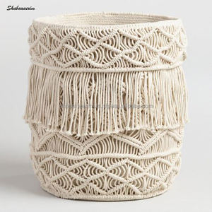 Panier en macramé durable portable décoration de la maison avec support de corde en coton bon marché pour la lessive ou la cuisine fabriqué en Inde - Product Image 2