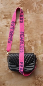 Correa de Bolso Premium Hecha a Mano con Cuentas de Vidrio y Algodón para Días de Partido Universitario, con Herrajes Dorados, Duradera y Ligera, Proveedor OEM ODM - Product Image 3