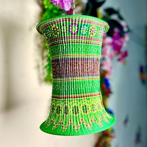 Linternas decorativas de tela Hmong, linternas étnicas vintage de bambú y brocado, luces de alta calidad. - Product Image 5