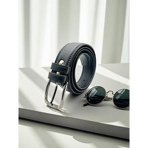 Cinturones de Cuero PU Resistentes al Agua con Marca Personalizada, Hechos a Mano, Diseño Moderno, Cinturón Formal para Hombre con Hebilla - Product Image 1