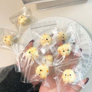 Nuevo Pollo Amarillo Pequeño, Juguete Antiestrés de TPR, Pollo Amarillo Mochi para Aliviar el Estrés - Product Image 4