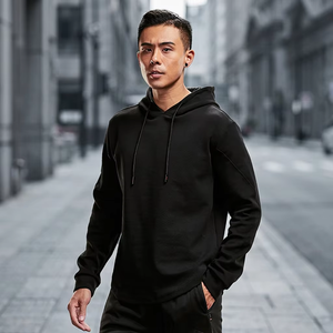 Sweat-shirt à capuche noir pour homme de qualité supérieure avec logo personnalisé, coupe classique, en coton tricoté, décontracté, avec poche, pour l'automne - Product Image 6
