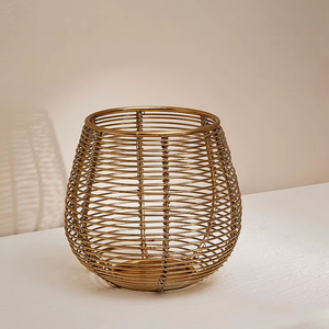 Portavelas decorativo de metal, adecuado para Diwali, Navidad, bodas, eventos y decoración moderna del hogar. - Product Image 1