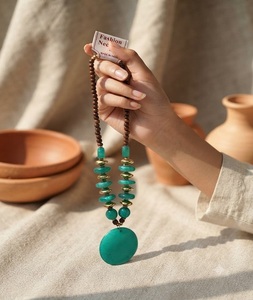 Nouveau Collier Fantaisie Bohème Personnalisé de Haute Qualité avec Perles en Pierre Naturelle et Résine, Motif Animal, Multicolore, Unique et Massif, pour Thanksgiving - Product Image 4