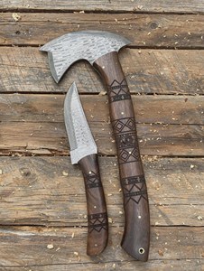 Couteau à pizza industriel artisanal en acier Damas, ensemble de 9 lames, manche en bois de noyer, tête de hache pour pizza - Product Image 1