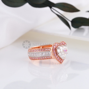 Anillo de Diamantes con Corte Corazón de Diseño Premium, Anillo de Diamantes Creados en Laboratorio, Anillo Halo para Bodas y Compromisos, Anillo de Diamantes en Venta - Product Image 2
