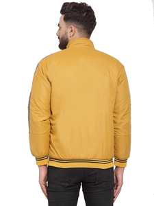 Veste universitaire en laine matelassée sur mesure OEM avec doublure entièrement matelassée, col montant et logo frontal, imperméable et coupe-vent - Product Image 5