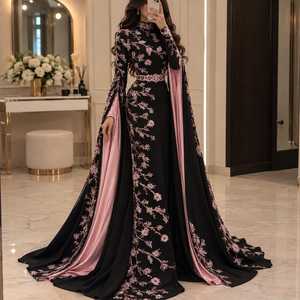 Robe de soirée ornée pour femme, robe de mariée de créateur, bordeaux, broderie florale perlée, longueur ras du sol, manches cape longues, col en V, coupe ample - Product Image 1