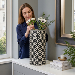 Geometric Bone Resin Inlay Cute Deco Eco-Friendly Flower <b>Vase</b> Shell Planters Floor <b>Vase</b> Handmade - Product Image 1