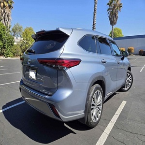 Livraison rapide Toyota Highlander Turbo FWD SUV Intérieur cuir foncé En stock Bon état Fonctionnel Occasion en bon état - Product Image 3