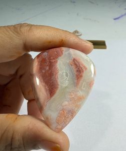 ขายส่งหินอาเกตธรรมชาติจากสหรัฐอเมริกา รูปทรงอิสระ สำหรับตกแต่งและทำสมาธิ - Product Image 2