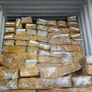 Fábrica Directa en Vietnam, Principales Fabricantes de Materia Prima de Caucho Natural SVR3L para Neumáticos, Bandas de Goma y Suelas de Zapatos - Product Image 6