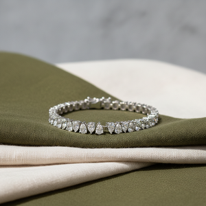Pulsera de Moissanita de Calidad Premium con Forma Ovalada y Acabado Liso para Hombres y Mujeres, Joyería de Marca y Suministro al por Mayor - Product Image 3