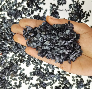 หินคริสตัลธรรมชาติขัดเงาขนาด 3-5 มม. ขายส่ง หินบำบัดแบบเป็นชิ้นสีเขียว น้ำเงิน ขาว สำหรับตกแต่งบ้านและเทศกาลต่างๆ - Product Image 4