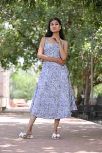 Vestido elegante de algodón hecho a mano indio para mujer, vestido de fiesta a la moda, vestido de novia para verano, regalo personalizado, vestido personalizado a la venta - Product Image 4