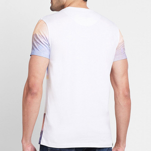T-shirt décontracté à manches courtes et col rond pour homme, coupe classique, imprimé numérique, 100 % polyester tricoté, respirant, anti-boulochage, séchage rapide - Product Image 1