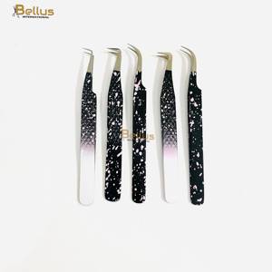 Empuñadura Profesional de Diamante Negro de Acero Inoxidable 90 °   Pinzas Curvas de Precisión con Punta de Fibra para Pestañas, Agarre Fuerte - Product Image 5