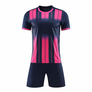 Uniforme de Fútbol de Alta Gama, Último Diseño, Personalizado, MOQ Bajo, Personalización Completa, Bordado, Manga Corta, 100% Poliéster, Secado Rápido - Product Image 1