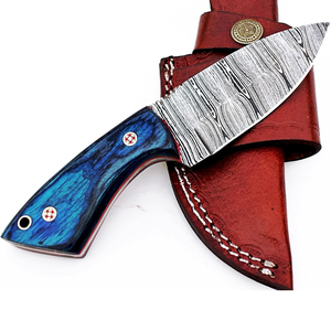 Cuchillo Artesanal de Acero de Damasco con Hoja de Punta Caída y Mango Azul para Caza y Uso en Exteriores - Cuchillos de Hoja de Damasco en Venta - Product Image 5