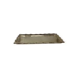 Plateau décoratif rectangulaire en aluminium doré de luxe, plateau de service en métal avec bordure style bambou pour la décoration de table moderne à la maison ou à l'hôtel - Product Image 1