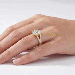 Anillo de Compromiso con Diamante Ovalado Cultivado en Laboratorio, Talla Personalizada, Banda de Dos Piezas, Oro 14K, Joyería Moderna para Novia, Boda y Aniversario - Product Image 3