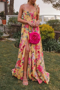 Robe longue à imprimé floral vibrant, taille haute, avec décolleté carré élégant et fines bretelles, longueur ras du sol - Product Image 2