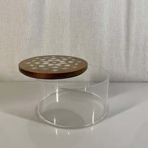 Boîte de rangement LumiNoor MOP Sweet en nacre acrylique de qualité supérieure pour bonbons, idéale pour le Ramadan 2027, les cadeaux de l'Aïd et les réceptions festives - Product Image 1