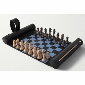 Jeu d'échecs industriel de style nordique avec plateau en cuir véritable enroulable, jeu de stratégie décoratif moderne, échecs minimalistes en cuir - Product Image 2