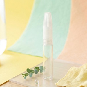 [K-ESSENTIALS] Colle adhésive pour capsules d'ongles 2g Formule UV Formule personnalisée Marque privée Adhésif pour faux ongles - Product Image 1