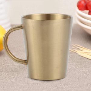 Mug à boire en laiton doré de qualité supérieure avec finition en acier inoxydable, poignée ergonomique, élégante tasse à café dorée métallique pour le thé et le lait - Product Image 3
