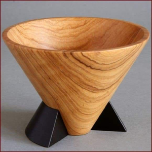 Tazón de madera hecho a mano, diseño minimalista, veta de madera natural, tazón decorativo para servir, centro de mesa, decoración para el hogar y hoteles. - Product Image 1