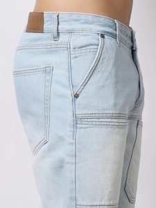 Jean en denim décontracté à jambe large pour les voyages de week-end – Pantalon d'aventure pour l'aéroport et les road trips, écologique - Product Image 6