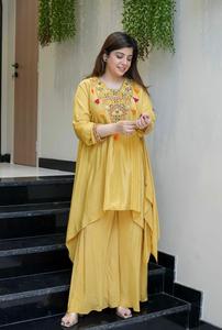 Conjunto de Salwar Kameez Rosa Elegante para Mujer, en Rayón, con Bordado, de Secado Rápido, Disponible en 2 Colores, para Fiestas y Todas las Temporadas - Product Image 3
