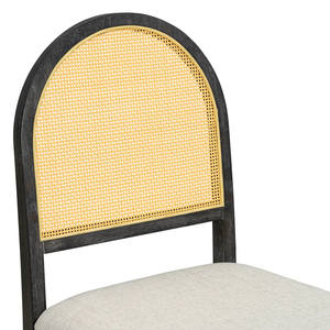 Chaise de salle à manger Arsinta en teck massif de qualité avec dossier et coussin en rotin pour usage intérieur. - Product Image 3