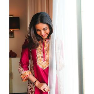 Hermoso Top Plazzo Dupatta Set para mujer con trabajo de puntada china para fiestas - Product Image 4