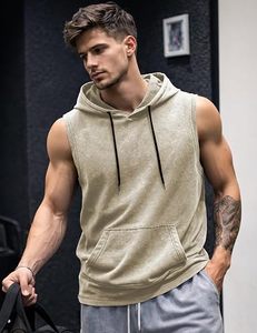 เสื้อกล้ามคอกลมสีฟ้าอ่อนพิมพ์ลาย MOMENTUM สำหรับผู้ชาย ผลิตจากโพลีเอสเตอร์ 100% ระบายอากาศได้ดี เป็นมิตรต่อสิ่งแวดล้อม ย้อมสีแบบ Garment Dyed ทรงสปอร์ต ผ้าถัก - Product Image 4