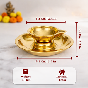 Diya Tradicional de Latón con Plato, Lámpara de Aceite Artesanal para Pooja, Soporte para Deepam/Vilakku, Decoración para el Hogar, Templo, Festivales, Regalos - Product Image 2