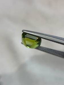 Turmalina Afgana Natural Verde Menta Oliva Corte Cojín 3.61CT Gema Suelta al por Mayor con Juego de Color y Fuego para Joyería Zehra - Product Image 3