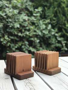 Juego de Posavasos Cuadrados de Madera con Texto Moderno 'Drink Chill Sip Relax', Reutilizables - Product Image 2