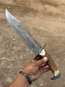 Cuchillo de Caza Forjado a Mano con Hoja Recta de Acero de Damasco, Punta Caída, Mango de Cuerno de Ciervo, para Uso en Exteriores, con Funda de Cuero, OEM ODM - Product Image 5