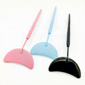 Produit tendance : 3 couleurs différentes avec revêtement en poudre / Miroir en forme de lune et extension de cils avec poignée diamantée - Product Image 1