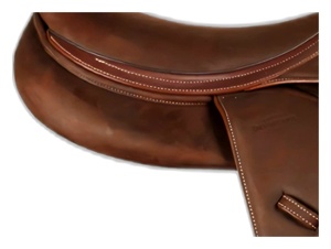 Silla de Doma Inglesa de Cuero Marrón con Estructura de Madera y Herrajes de Latón, Ajuste Ajustable, Asiento Acolchado, Personalizada para una Monta Cómoda - Product Image 5