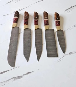 Ensemble de 5 couteaux de cuisine Damas faits à la main en acier à haute teneur en carbone, couteaux de chef professionnels, fournisseur d'ensembles de couteaux de cuisine - Product Image 3