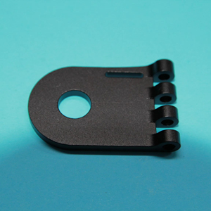 Fabricación de Fresadoras CNC Económicas en Vietnam - Product Image 1